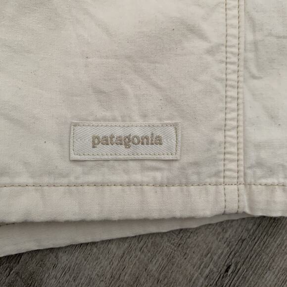 Patagonia Shorts Mens XL Beige Funhoggers Outdoors Running Climbing Beach Active - Picture 2 of 9